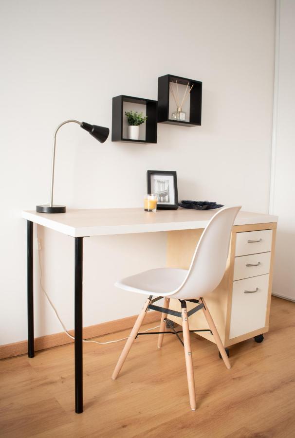 Le Retro Chic - T2 Haut Standing Au Coeur De Corbeil - 48 M2 Apartment ภายนอก รูปภาพ
